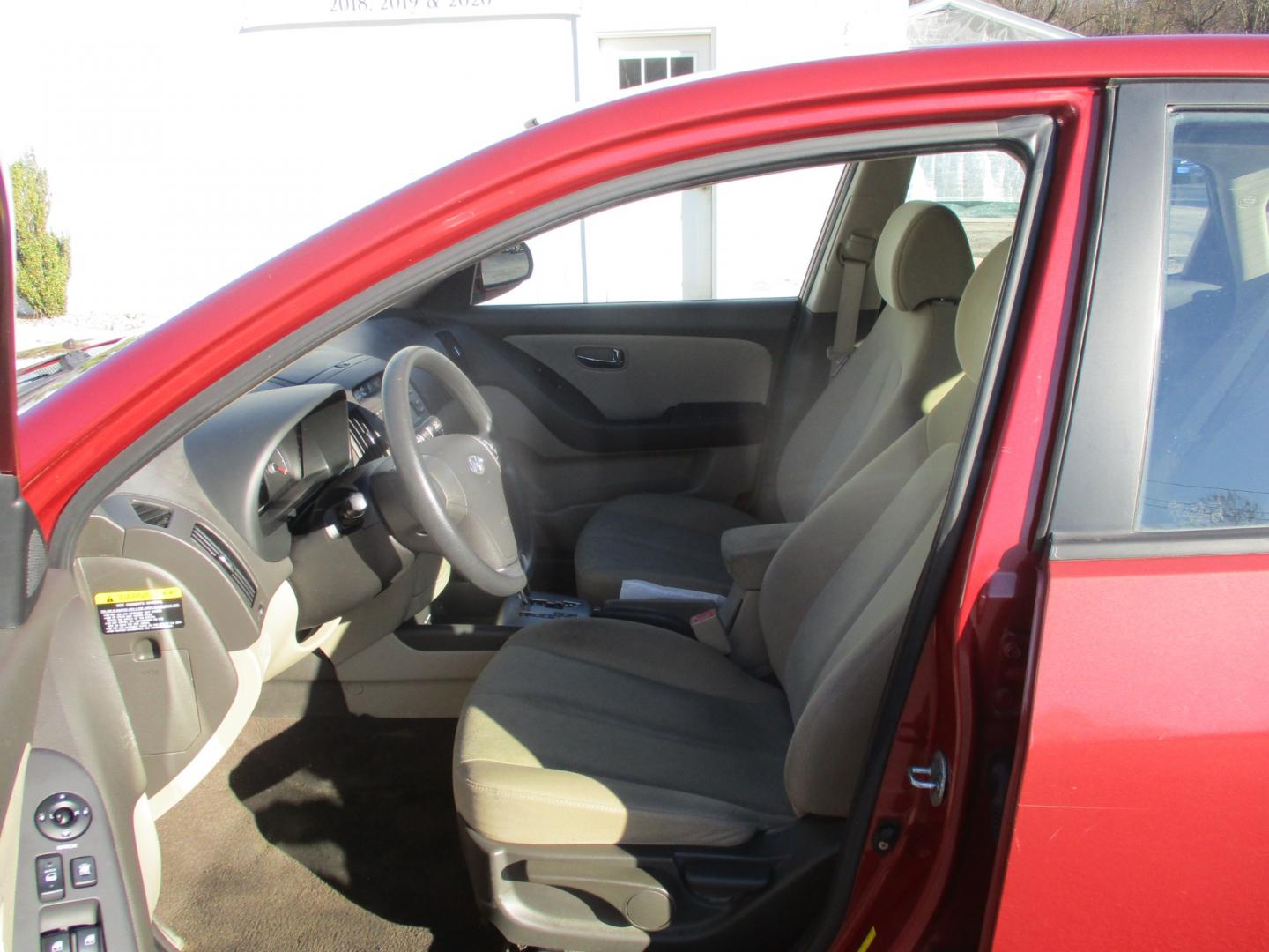 2010 RED Hyundai Elantra (KMHDU4AD7AU) , AUTOMATIC transmission, located at 540a Delsea Drive, Sewell, NJ, 08080, (856) 589-6888, 39.752560, -75.111206 - Photo#10